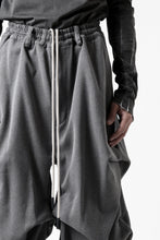 画像をギャラリービューアに読み込む, A.F ARTEFACT EXTREME WIDE BAGGY PANTS / SERGE TWILL (L.GREY)