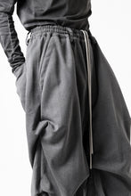 画像をギャラリービューアに読み込む, A.F ARTEFACT EXTREME WIDE BAGGY PANTS / SERGE TWILL (L.GREY)