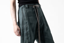 画像をギャラリービューアに読み込む, A.F ARTEFACT CURVED LONG PANTS / LINEN TWILL (GREEN)