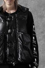 画像をギャラリービューアに読み込む, READYMADE PUFFY DOWN VEST (BLACK)