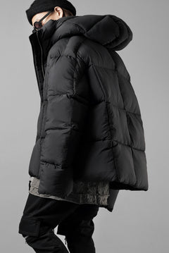 画像をギャラリービューアに読み込む, thom/krom BIG HOODIE OVERSIZED JACKET / WARM PUFFER (BLACK)