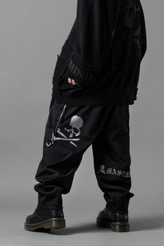 画像をギャラリービューアに読み込む, mastermind JAPAN WIDE FIT TROUSERS / HIGH END STRETCH JERSEY (BLACK)