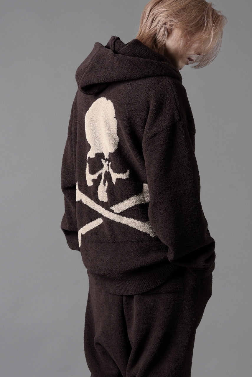 Load image into Gallery viewer, MASTERMIND WORLD LOUNGE FULL-ZIP HOODIE / SOFTY BOA FLEECE (BROWN x SAND)