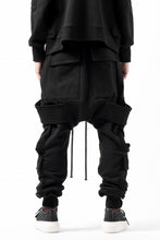 画像をギャラリービューアに読み込む, A.F ARTEFACT BELTED FLAP ZIP SARROUEL CARGO PANTS (BLACK)