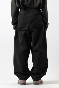 画像をギャラリービューアに読み込む, CAPERTICA BALLOON PANTS / NAPPING MOLESKIN (BLACK)