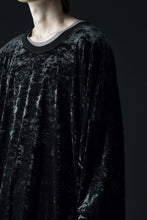 Load image into Gallery viewer, A.F ARTEFACT JUMBO CREW NECK TOPS / VELVET JERSEY (BLACK)