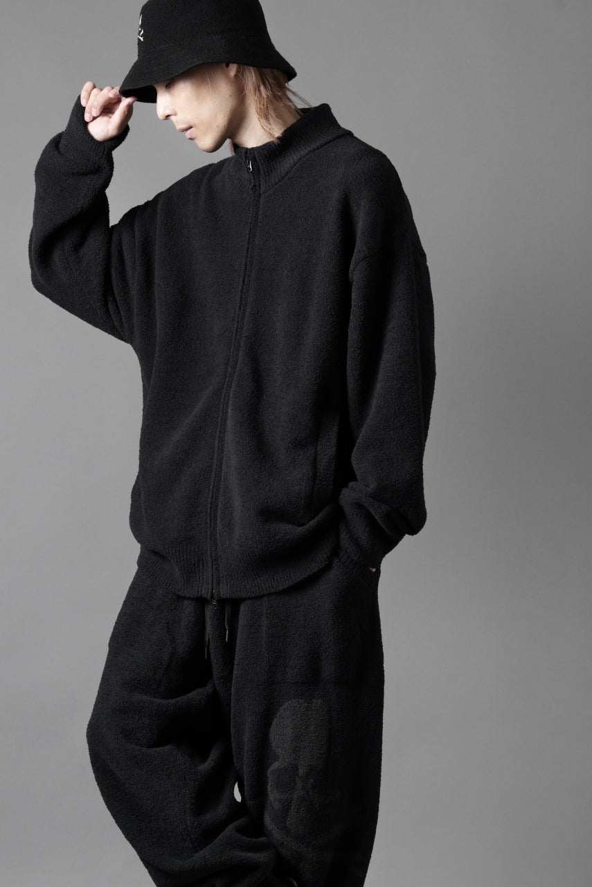 Load image into Gallery viewer, MASTERMIND WORLD LOUNGE FULL-ZIP TRACK JACKET / SOFTY BOA FLEECE (BLACK x CHARCOAL)