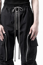 画像をギャラリービューアに読み込む, A.F ARTEFACT RADICAL-ZIP FIELD PANTS (BLACK)