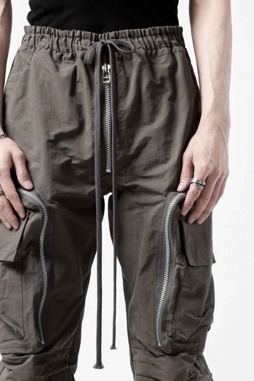 画像をギャラリービューアに読み込む, A.F ARTEFACT RADICAL-ZIP FIELD PANTS (KHAKI)
