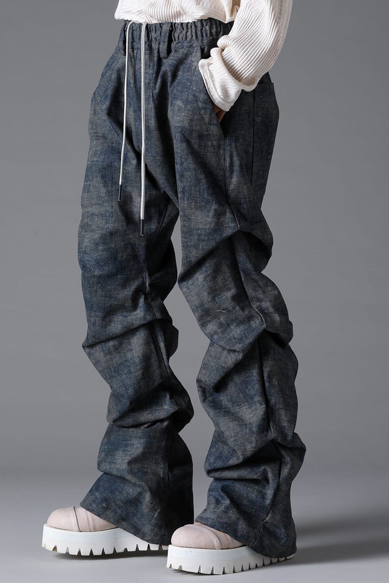 A.F ARTEFACT TUCKED DRAPE PANTS / BLENDED SHADES DENIM (STEEL BLUE