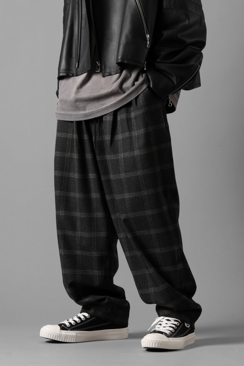 画像をギャラリービューアに読み込む, N/07 exclusive EASY WAIST TAPERED PANTS / T/R DOUBLE SIDE BRUSHED 2WAY STRETCH (CHECK)