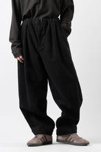 画像をギャラリービューアに読み込む, CAPERTICA BALLOON PANTS / NAPPING MOLESKIN (BLACK)