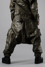 画像をギャラリービューアに読み込む, A.F ARTEFACT DROPCLOTCH WIDE PANTS / WASHER SYNTHETIC LEATHER (KHAKI)