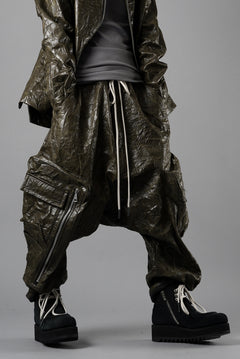 画像をギャラリービューアに読み込む, A.F ARTEFACT DROPCLOTCH WIDE PANTS / WASHER SYNTHETIC LEATHER (KHAKI)