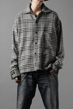 Load image into Gallery viewer, N/07 OPEN COLLAR L/S SHIRT / HOUNDSTOOTH GLEN CHECK (WHITE x GREY)