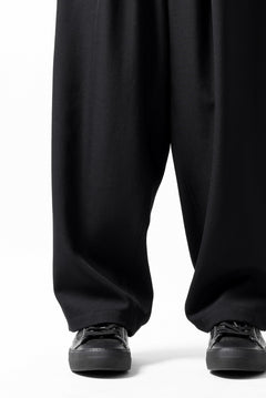 画像をギャラリービューアに読み込む, Y's for men 3TUCKS WIDE TAPERED PANTS / CLASSIC WOOL GABADINE (BLACK)