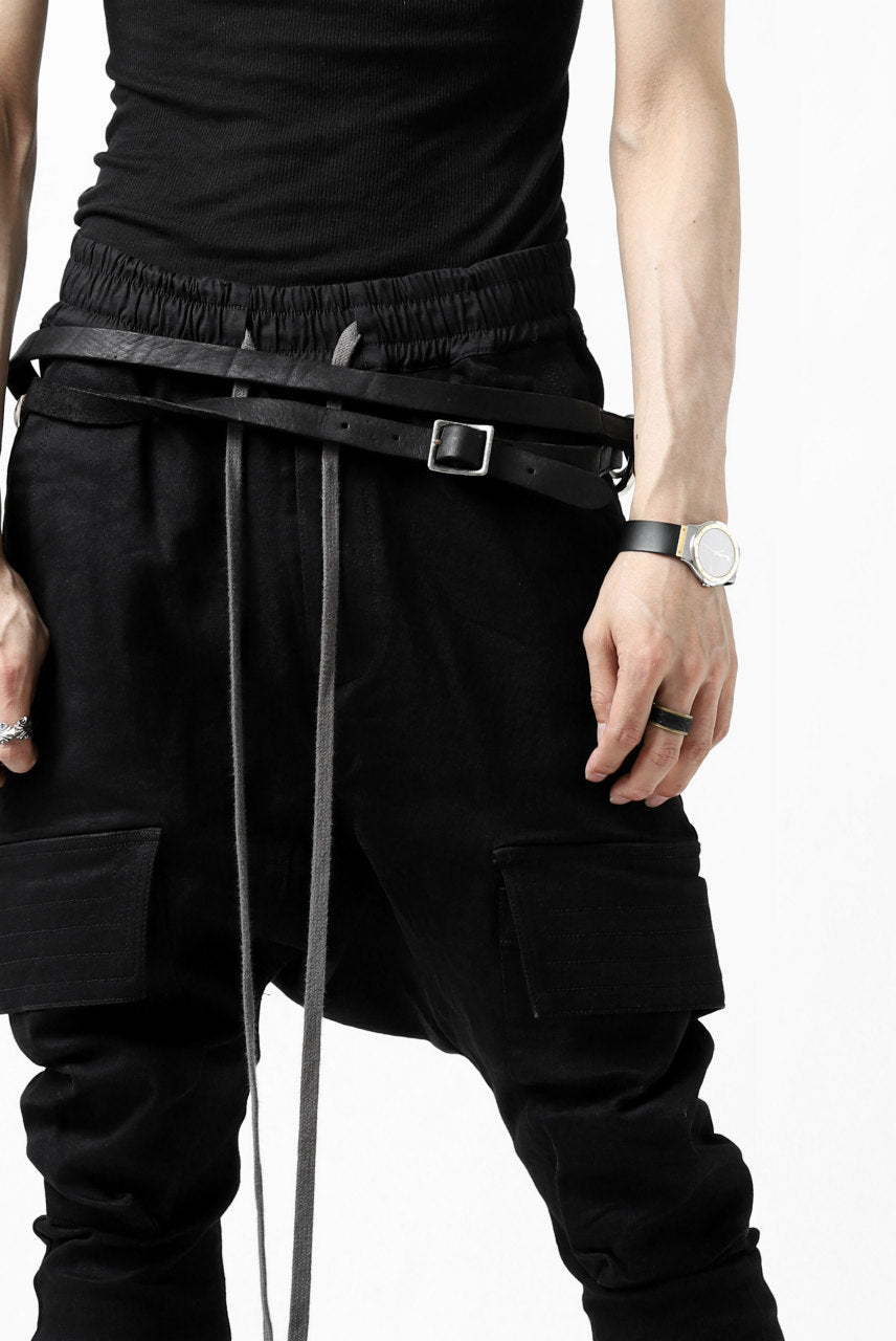 Load image into Gallery viewer, ISAMU KATAYAMA BACKLASH 2WAY BAM FLAP BAG / ITALY SHOULDER OBJECT DYED (BLACK)