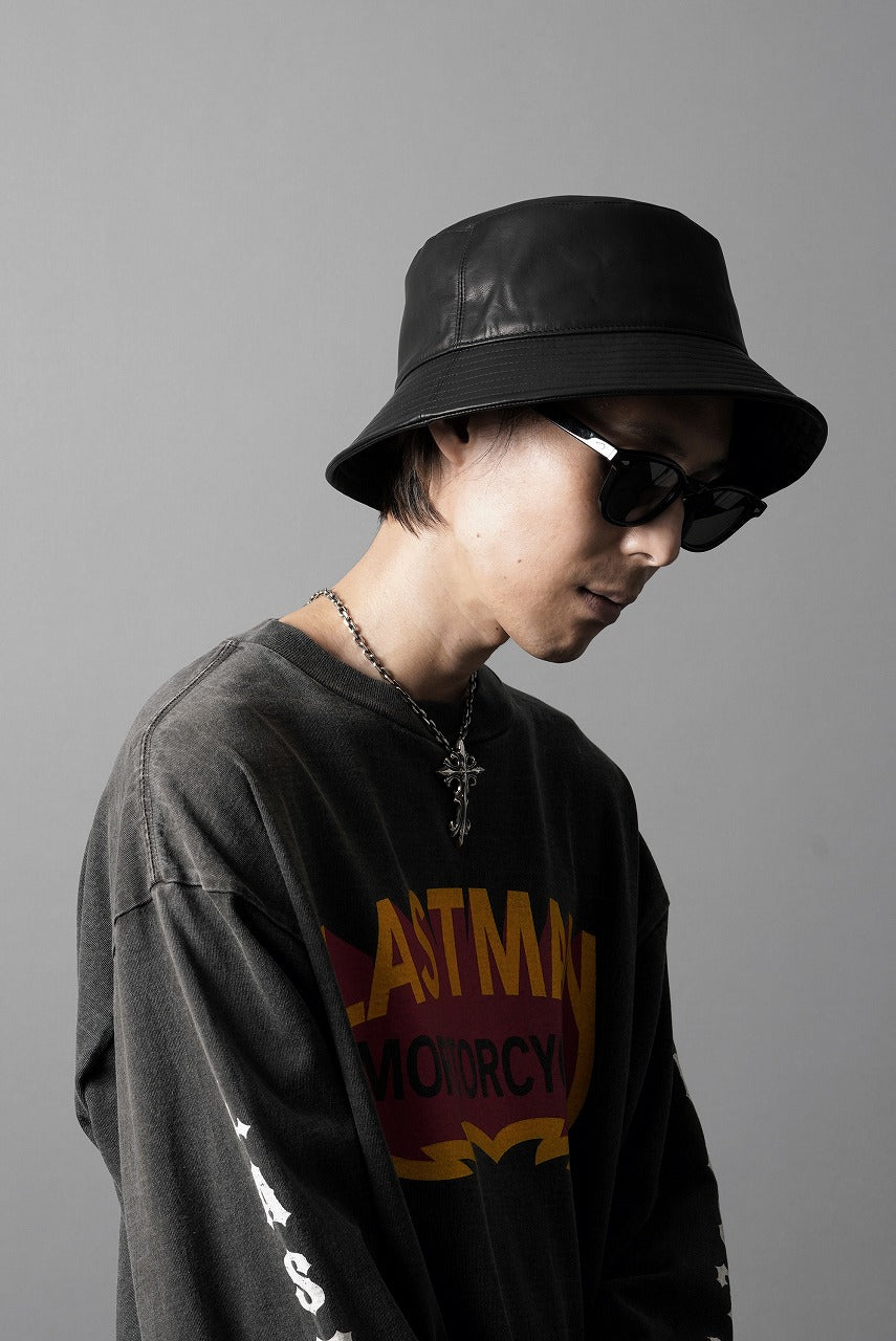 画像をギャラリービューアに読み込む, ISAMU KATAYAMA BACKLASH BUCKET HAT / MONOCHROME LUXURY STEER (BLACK)