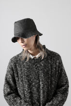 Load image into Gallery viewer, daub SOFT BUCKET HAT / RESIN COATED LIGHT TWILL COTTON (DARK GREY)