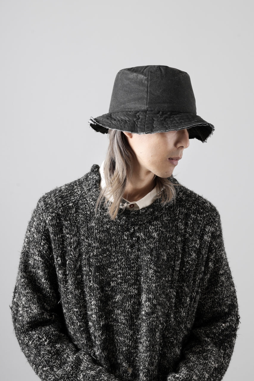 Load image into Gallery viewer, daub SOFT BUCKET HAT / RESIN COATED LIGHT TWILL COTTON (DARK GREY)