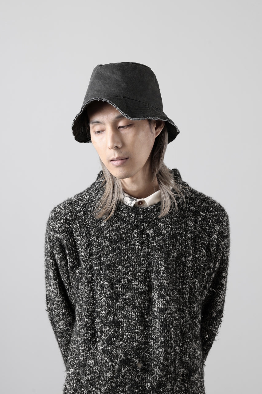 Load image into Gallery viewer, daub SOFT BUCKET HAT / RESIN COATED LIGHT TWILL COTTON (DARK GREY)