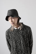 Load image into Gallery viewer, daub SOFT BUCKET HAT / RESIN COATED LIGHT TWILL COTTON (DARK GREY)