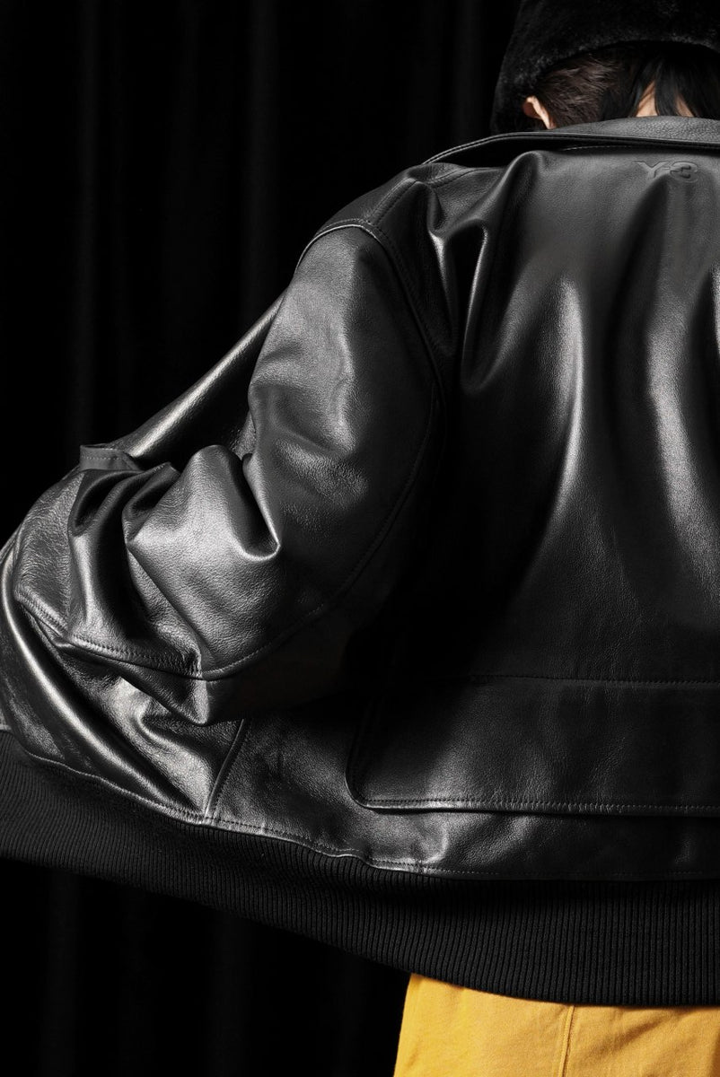 Y-3 Yohji Yamamoto LEATHER BOMBER JACKET (BLACK)の商品ページ