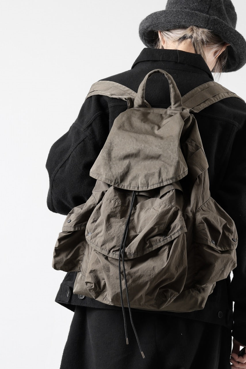 Load image into Gallery viewer, Ten c BACK PACK / OBJECT DYED (DARK OLIVE)