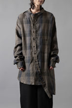 画像をギャラリービューアに読み込む, Aleksandr Manamis Asymmetry Shirt / Organic Linen (CHECKED)