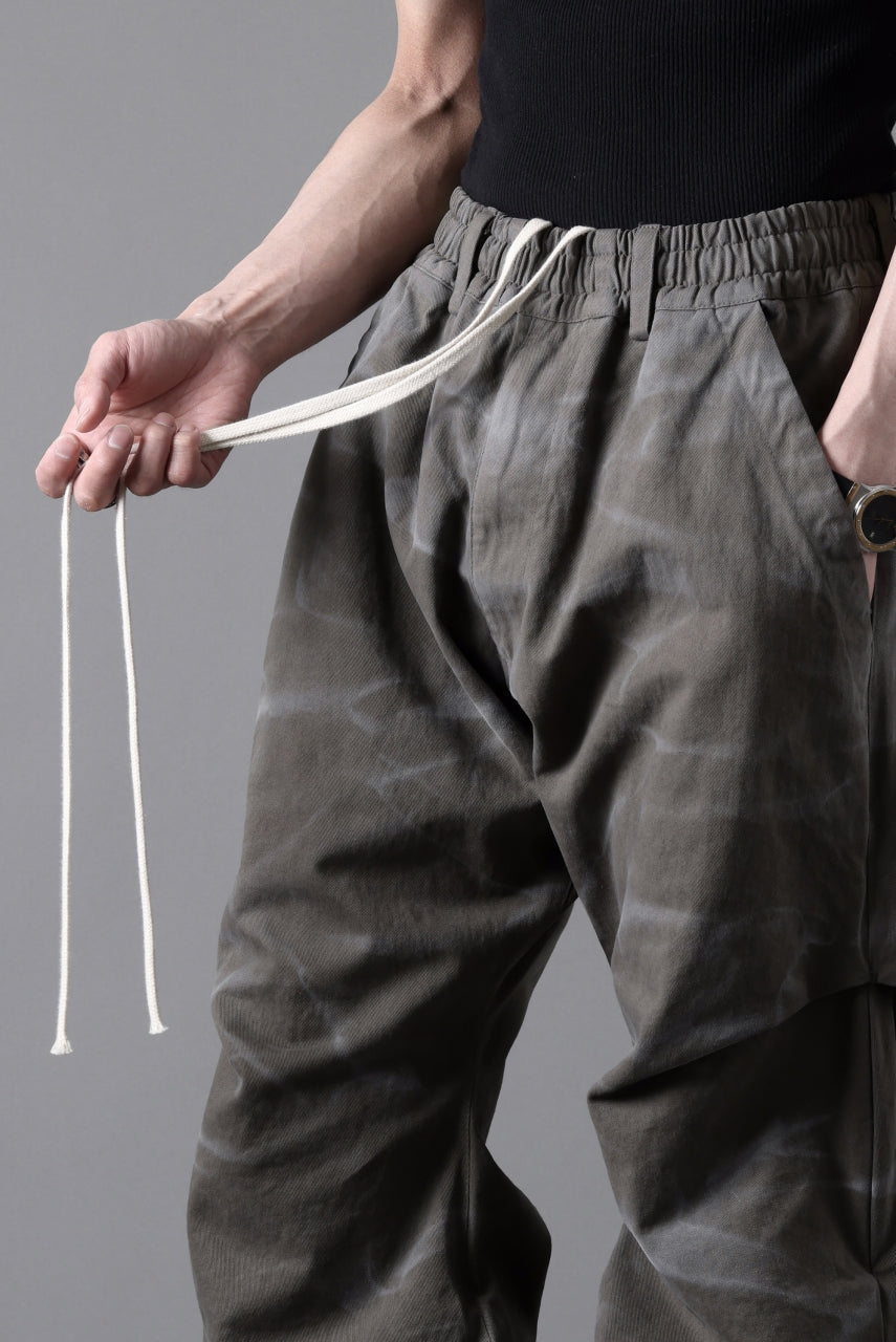 画像をギャラリービューアに読み込む, A.F ARTEFACT TUCK VOLUME BAGGY PANTS / VINTAGE DYED (KHAKI)