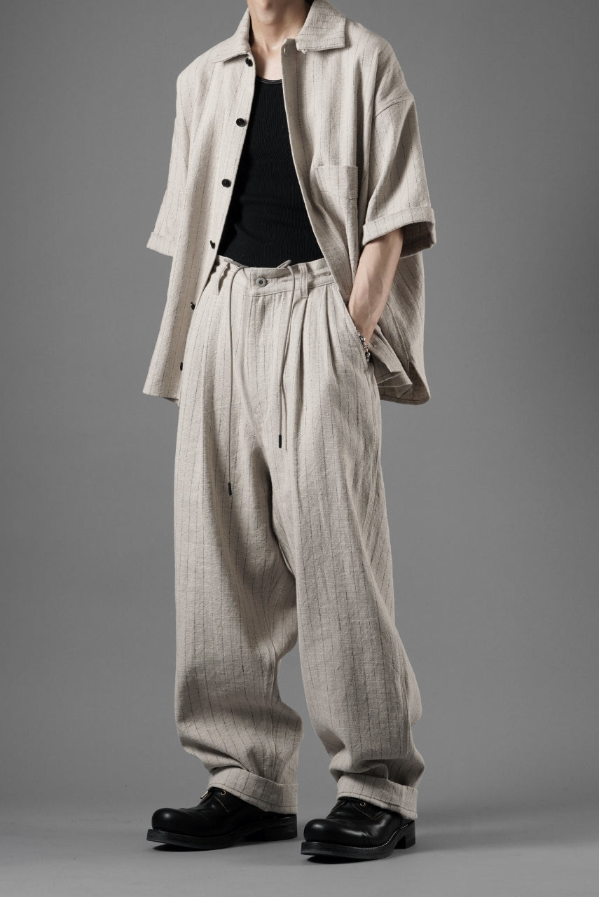 画像をギャラリービューアに読み込む, N/07 3 STITCHES WIDE TAPERED TROUSERS / HEAVY C/LI BUTCHER STRIPES (BEIGE)