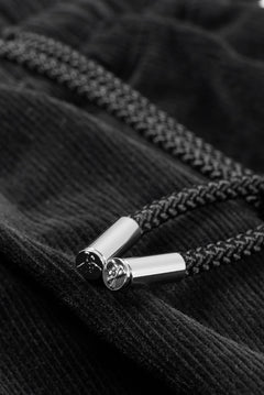 Load image into Gallery viewer, mastermind JAPAN WIDE CORDUROY PAINTER PANTS (BLACK)