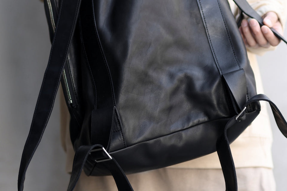 Load image into Gallery viewer, A.F ARTEFACT x Portaille LEATHER BACK PACK / WAXED HORSE LEAHER (BLACK)