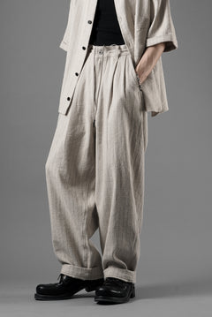 画像をギャラリービューアに読み込む, N/07 3 STITCHES WIDE TAPERED TROUSERS / HEAVY C/LI BUTCHER STRIPES (BEIGE)