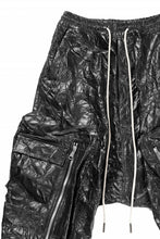 画像をギャラリービューアに読み込む, A.F ARTEFACT DROPCLOTCH WIDE PANTS / WASHER SYNTHETIC LEATHER (BLACK)