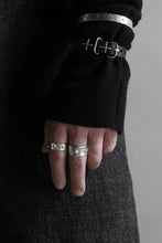 画像をギャラリービューアに読み込む, m.a+ silver stitched multiple cross ring / AG518/AG (SILVER)