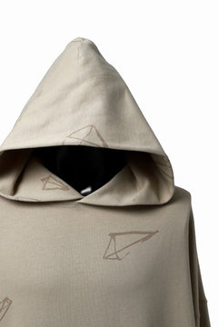画像をギャラリービューアに読み込む, A.F ARTEFACT PYRA PATTERN PRINT SWEAT HOODIE (BEIGE)