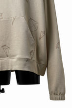 画像をギャラリービューアに読み込む, A.F ARTEFACT PYRA PATTERN PRINT SWEAT HOODIE (BEIGE)