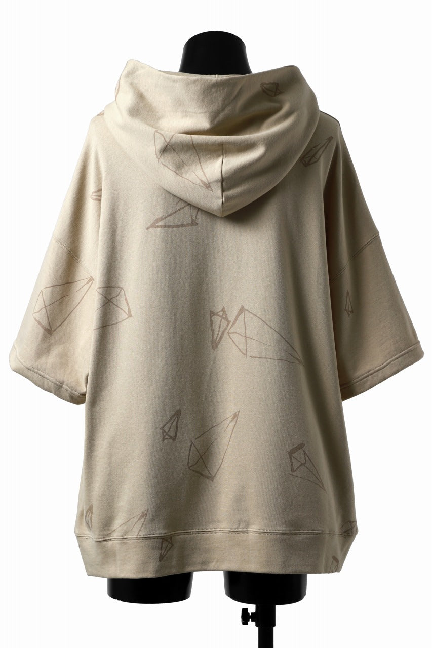 画像をギャラリービューアに読み込む, A.F ARTEFACT PYRA PATTERN PRINT SWEAT HOODIE SHORT SLEEVE (BEIGE)