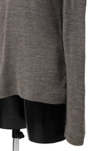 Load image into Gallery viewer, KLASICA SMOKE TURTLE NECK KNIT SWEAT TOP / WEANER WOOL RIB (FAWN)