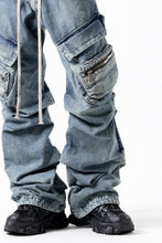 画像をギャラリービューアに読み込む, A.F ARTEFACT CARGO TUCK BAGGY PANTS / FADED DENIM (BLUE)