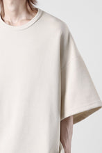 画像をギャラリービューアに読み込む, N/07 OVERSIZE TOP / RIBBED CARDBOARD KNIT JERSEY (IVORY)