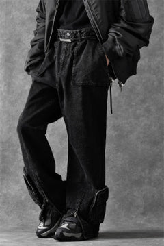 画像をギャラリービューアに読み込む, Juun.J Pocket Detailed Denim Pants (BLACK)