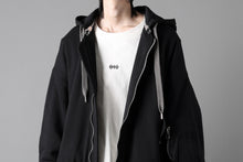 画像をギャラリービューアに読み込む, A.F ARTEFACT REVERSIBLE MA-1 HOODIE BLOUSON / COTTON-TERRY (BLACK)