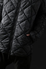 画像をギャラリービューアに読み込む, masnada QUILTED HOOD JACKET / OVER STUFFED PAPER NYLON (LEGION)