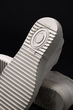 画像をギャラリービューアに読み込む, masnada LOW TOP SNEAKER / CALF SKIN LEATHER (CHALK)