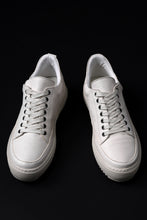 画像をギャラリービューアに読み込む, masnada LOW TOP SNEAKER / CALF SKIN LEATHER (CHALK)