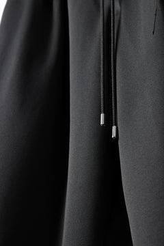 画像をギャラリービューアに読み込む, mastermind JAPAN WIDE FIT TROUSERS / HIGH END STRETCH JERSEY (BLACK)