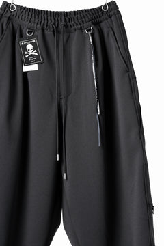 画像をギャラリービューアに読み込む, mastermind JAPAN WIDE FIT TROUSERS / HIGH END STRETCH JERSEY (BLACK)