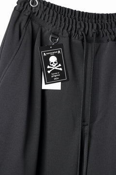 画像をギャラリービューアに読み込む, mastermind JAPAN WIDE FIT TROUSERS / HIGH END STRETCH JERSEY (BLACK)